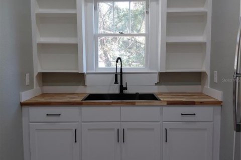 House in DeLand, Florida 2 bedrooms, 93.65 sq.m. № 2420412 - photo 23