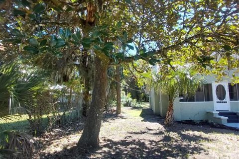 House in DeLand, Florida 2 bedrooms, 93.65 sq.m. № 2420412 - photo 2