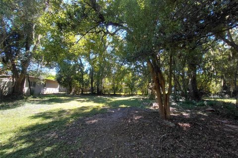 House in DeLand, Florida 2 bedrooms, 93.65 sq.m. № 2420412 - photo 7