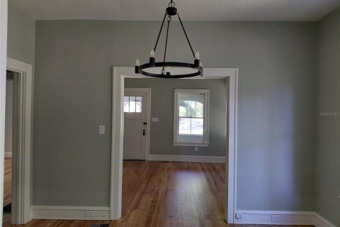 House in DeLand, Florida 2 bedrooms, 93.65 sq.m. № 2420412 - photo 21