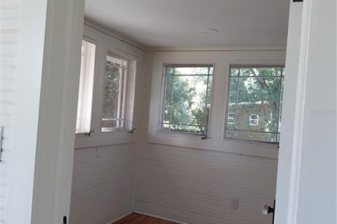 House in DeLand, Florida 2 bedrooms, 93.65 sq.m. № 2420412 - photo 30