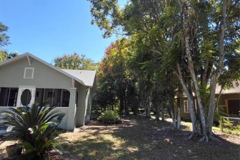 House in DeLand, Florida 2 bedrooms, 93.65 sq.m. № 2420412 - photo 4