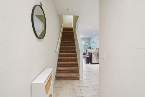 Adosado en venta en Tampa, Florida, 2 dormitorios, 147.9 m2 № 1810726 - foto 4