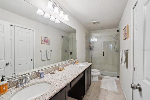 Adosado en venta en Tampa, Florida, 2 dormitorios, 147.9 m2 № 1810726 - foto 18