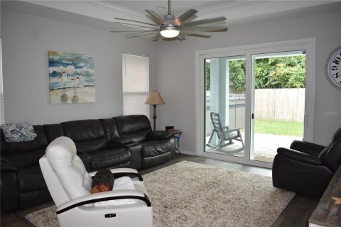 House in Ormond Beach, Florida 2 bedrooms, 104.33 sq.m. № 1785372 - photo 9
