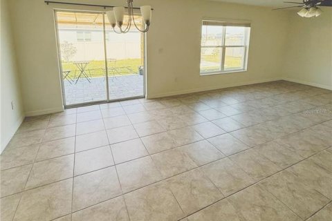 Casa en alquiler en Davenport, Florida, 4 dormitorios, 157.56 m2 № 1913094 - foto 18