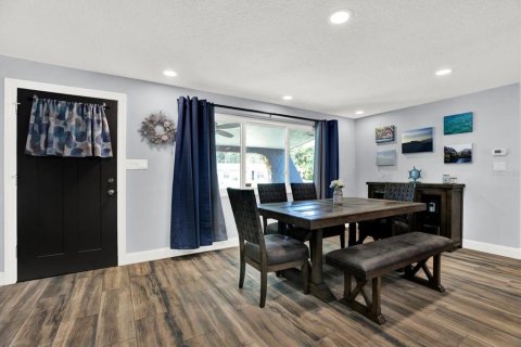 Casa en venta en Odessa, Florida, 3 dormitorios, 185.25 m2 № 2195749 - foto 4