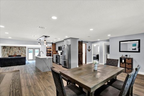 Casa en venta en Odessa, Florida, 3 dormitorios, 185.25 m2 № 2195749 - foto 7