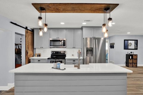 Casa en venta en Odessa, Florida, 3 dormitorios, 185.25 m2 № 2195749 - foto 8