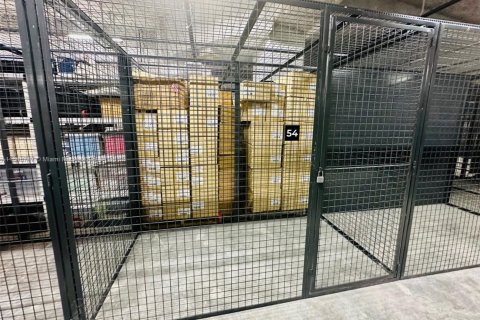 Copropriété à vendre à Miami, Floride: 2 chambres, 91.14 m2 № 1935210 - photo 16