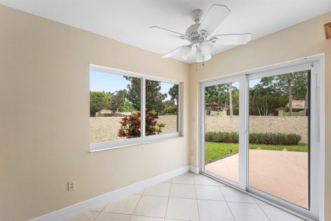 House in Boca Raton, Florida 3 bedrooms, 162.11 sq.m. № 2154694 - photo 16