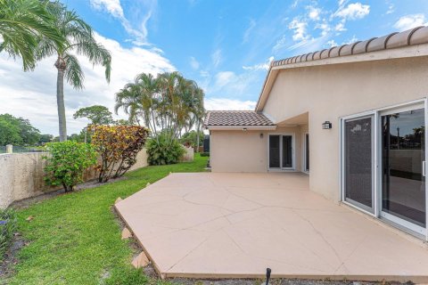 House in Boca Raton, Florida 3 bedrooms, 162.11 sq.m. № 2154694 - photo 27