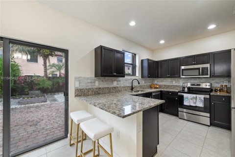 Touwnhouse à vendre à Homestead, Floride: 3 chambres, 130.71 m2 № 2091303 - photo 11