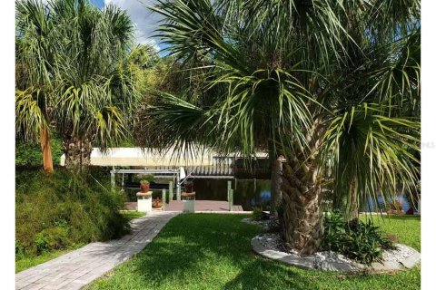 Villa ou maison à vendre à Port Charlotte, Floride: 3 chambres, 196.58 m2 № 2431906 - photo 29