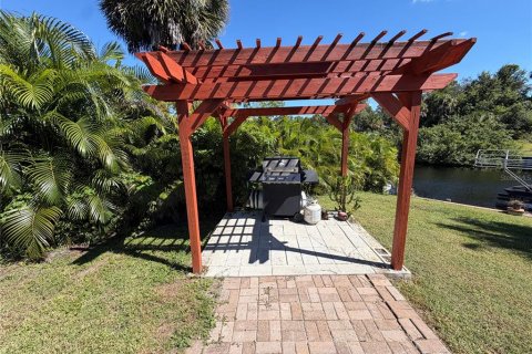 Villa ou maison à vendre à Port Charlotte, Floride: 3 chambres, 196.58 m2 № 2431906 - photo 28