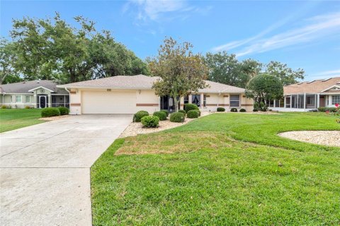 House in Leesburg, Florida 3 bedrooms, 210.7 sq.m. № 2237486 - photo 30