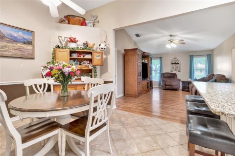 House in Leesburg, Florida 3 bedrooms, 210.7 sq.m. № 2237486 - photo 10