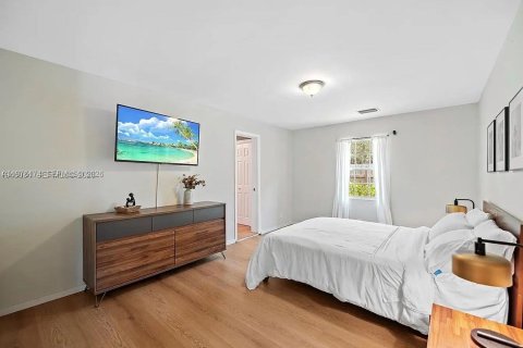 Casa en alquiler en Fort Lauderdale, Florida, 3 dormitorios, 131.55 m2 № 2042783 - foto 8