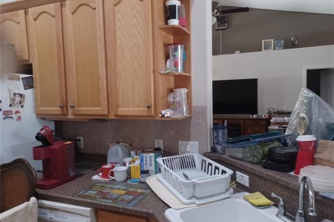 House in Palm Coast, Florida 4 bedrooms, 181.81 sq.m. № 2091699 - photo 8