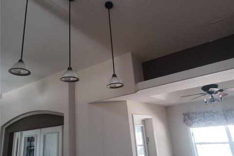House in Palm Coast, Florida 4 bedrooms, 181.81 sq.m. № 2091699 - photo 7