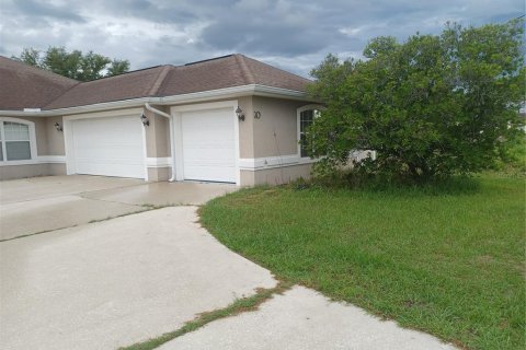 House in Palm Coast, Florida 4 bedrooms, 181.81 sq.m. № 2091699 - photo 2
