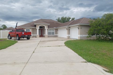 House in Palm Coast, Florida 4 bedrooms, 181.81 sq.m. № 2091699