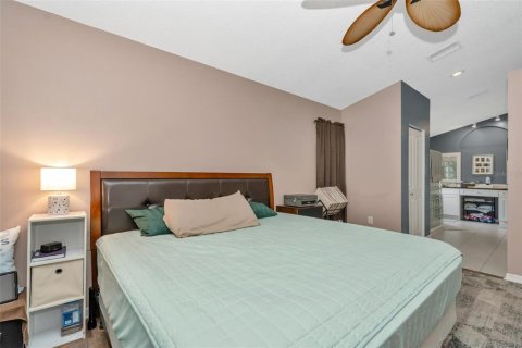 House in Hudson, Florida 3 bedrooms, 196.3 sq.m. № 2237934 - photo 17