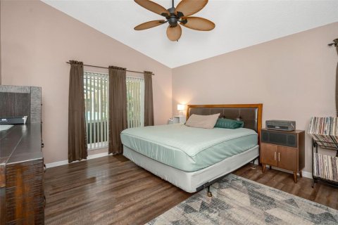 House in Hudson, Florida 3 bedrooms, 196.3 sq.m. № 2237934 - photo 15