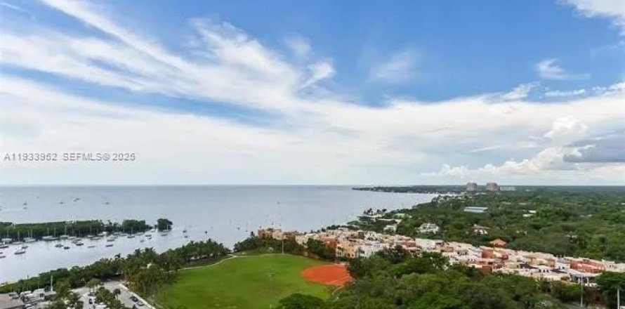 Condo in Miami, Florida, 1 bedroom  № 1992216