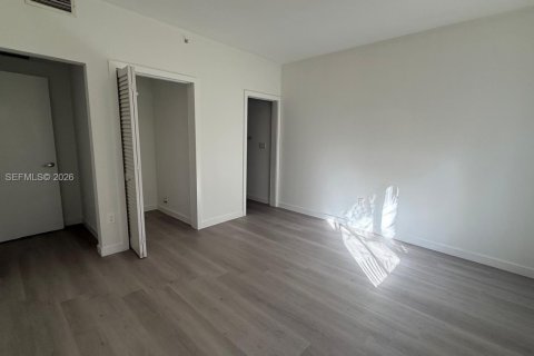 Copropriété à louer à Miami Beach, Floride: 2 chambres, 69.68 m2 № 2002177 - photo 13