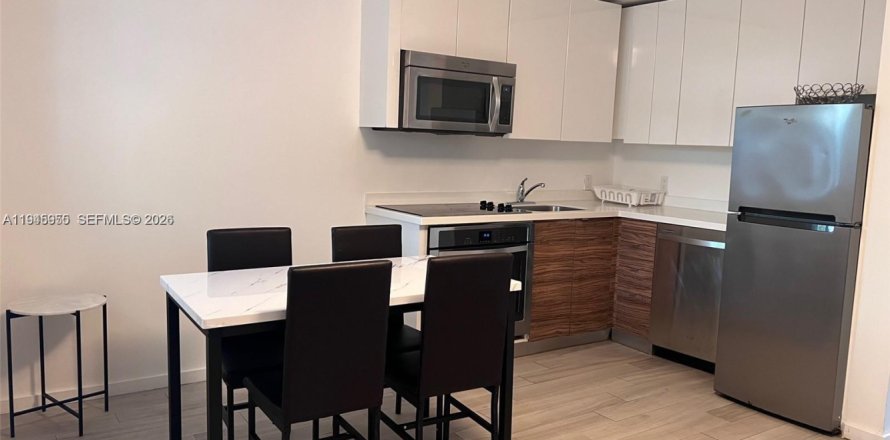 Condo à Miami Beach, Floride, 2 chambres  № 2002177