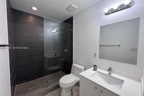 Copropriété à louer à Miami Beach, Floride: 2 chambres, 69.68 m2 № 2002177 - photo 9