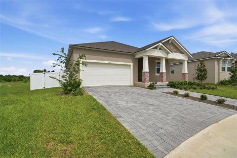 Villa ou maison à vendre à Clermont, Floride: 4 chambres, 175.96 m2 № 2148754 - photo 6