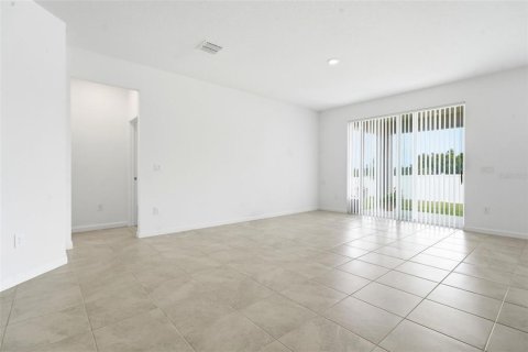Villa ou maison à vendre à Clermont, Floride: 4 chambres, 175.96 m2 № 2148754 - photo 23