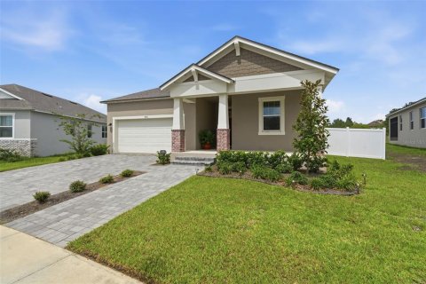 Villa ou maison à vendre à Clermont, Floride: 4 chambres, 175.96 m2 № 2148754 - photo 3