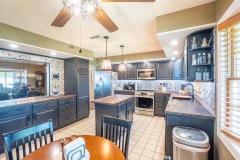 Casa en venta en Palm Coast, Florida, 3 dormitorios, 190.26 m2 № 1647751 - foto 7