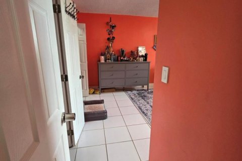 Copropriété à vendre à Tamarac, Floride: 2 chambres, 95.69 m2 № 2146760 - photo 25