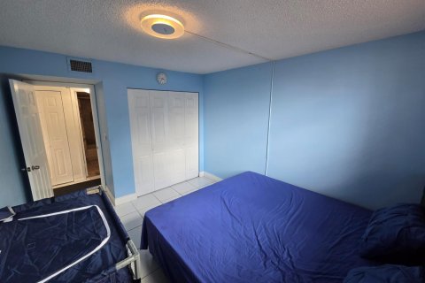 Copropriété à vendre à Tamarac, Floride: 2 chambres, 95.69 m2 № 2146760 - photo 23
