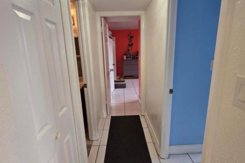 Copropriété à vendre à Tamarac, Floride: 2 chambres, 95.69 m2 № 2146760 - photo 20