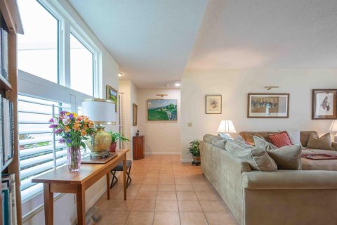 Condo in Palm City, Florida, 2 bedrooms  № 2352962 - photo 15