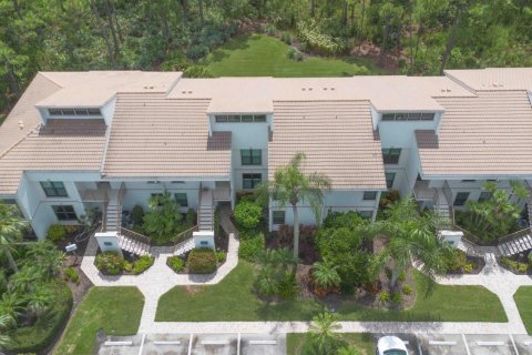 Condo in Palm City, Florida, 2 bedrooms  № 2352962 - photo 4