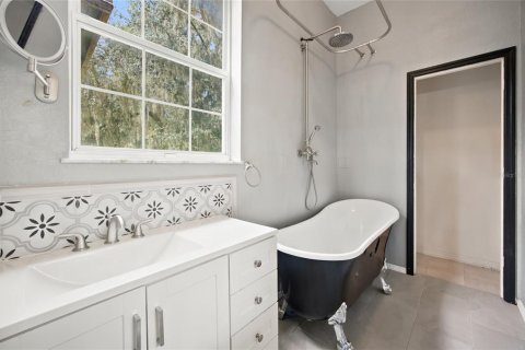 Casa en venta en Brooksville, Florida, 3 dormitorios, 182.46 m2 № 2386155 - foto 30