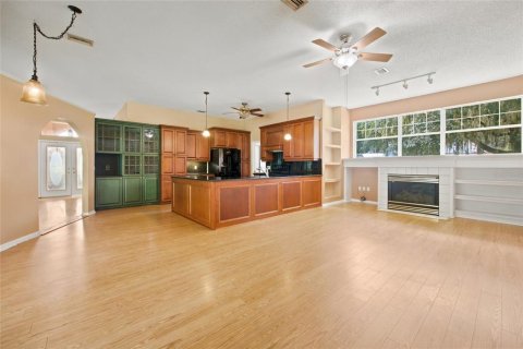 Casa en venta en Brooksville, Florida, 3 dormitorios, 182.46 m2 № 2386155 - foto 28