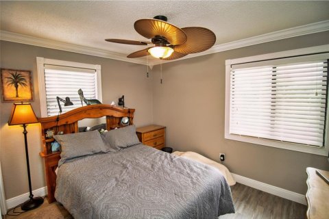 House in Punta Gorda, Florida 2 bedrooms, 80.27 sq.m. № 2231988 - photo 12