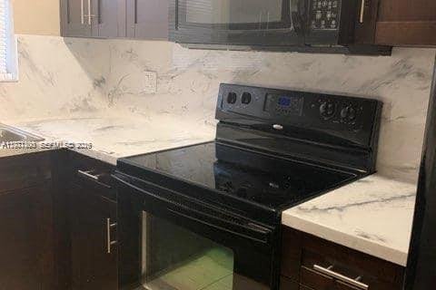 Adosado en alquiler en Homestead, Florida, 2 dormitorios, 88.44 m2 № 2032435 - foto 4