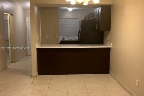 Adosado en alquiler en Homestead, Florida, 2 dormitorios, 88.44 m2 № 2032435 - foto 5