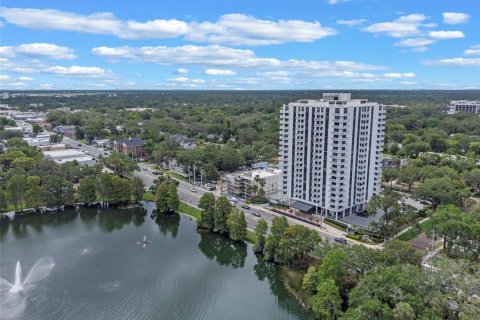 Condo in Orlando, Florida, 2 bedrooms  № 1776811 - photo 1