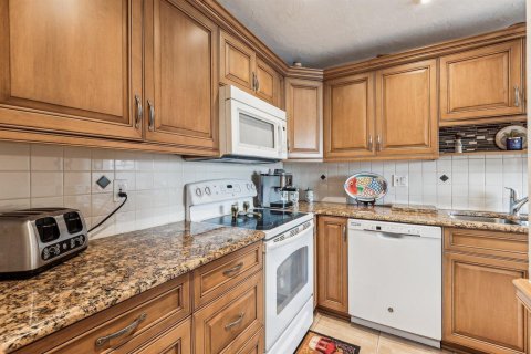 Купить кондоминиум в Делрей-Бич, Флорида 4 комнаты, 108.42м2, № 2083854 - фото 9