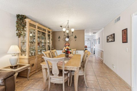 Купить кондоминиум в Делрей-Бич, Флорида 4 комнаты, 108.42м2, № 2083854 - фото 19