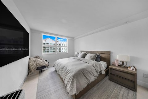 Condominio en venta en Miami, Florida, 3 dormitorios, 136.57 m2 № 1888945 - foto 10